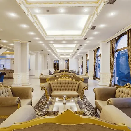 Lovely With Shared Pool Near Beach In Apartmán